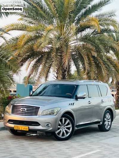Infiniti QX56 2