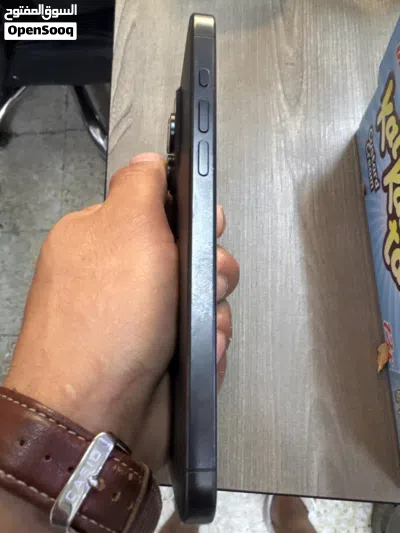 iPhone 15 Pro Max - 256GB - Black 2