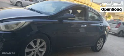 Hyundai Accent GL 2
