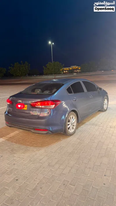 Kia Cerato LX 2