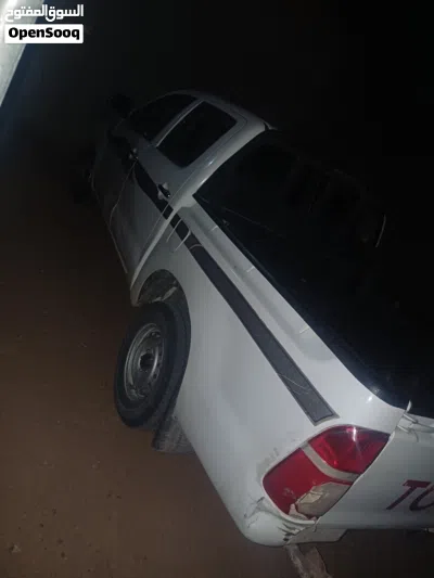 Toyota Hilux GLX 3