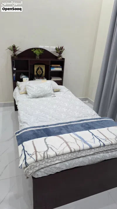 Single bed with rack 2