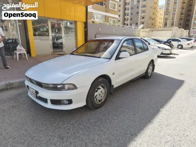 ميتسوبيشي جالنت Standard 3