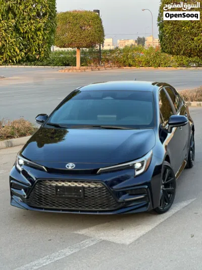 Toyota Corolla SE 4