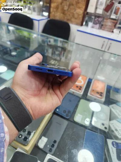 Samsung S25 بحالة ممتازة بسعر مميز جدا 2