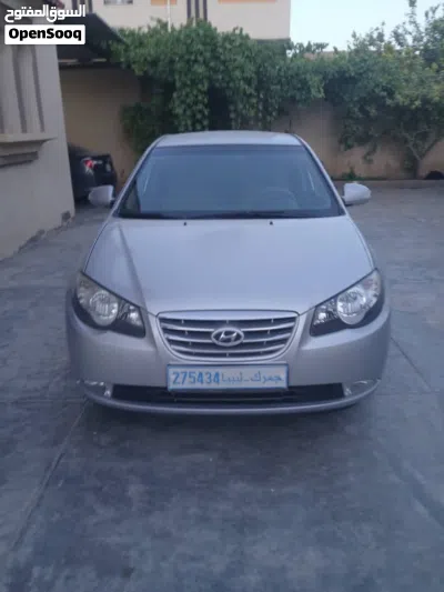 هيونداي افانتي Limited 3