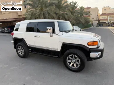 Toyota FJ Top 2