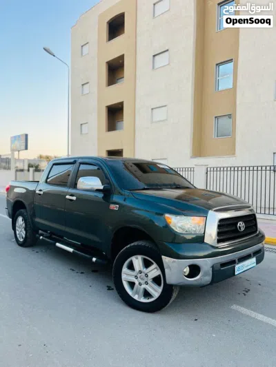 Toyota Tundra SR5 3