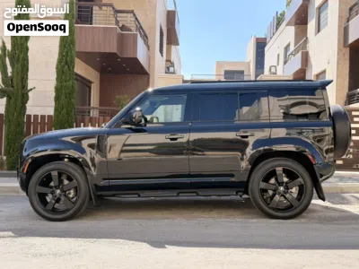 Land Rover Defender 110 4