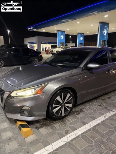 Nissan Altima SV 3