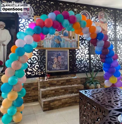 طاولات للإيجار لمناسبة مولود أو تخرج وأقوس بالون والطاولات من حديد الاستاند استيل ولها ثبات وقوام 3