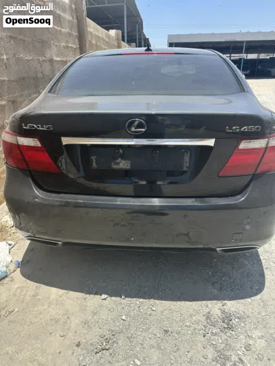 لكزس ls460 قطع غيار للبيع 2