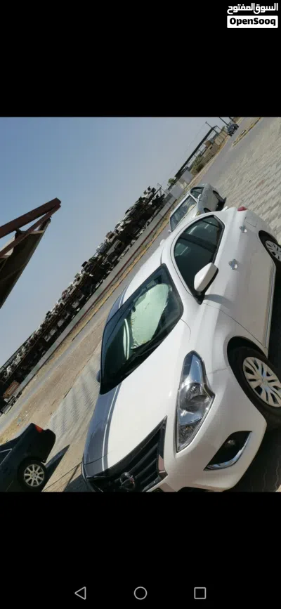 نيسان فيرسا SV 4