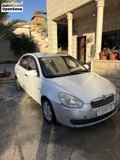 هيونداي فيرنا Standard 4