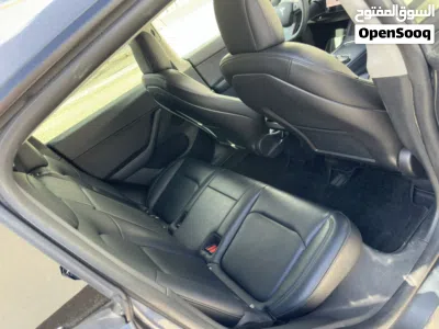 Tesla Model Y Long Range 2