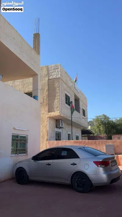 كيا سيراتو Standard 2