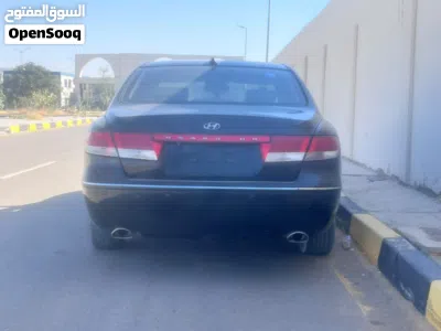 هيونداي ازيرا Standard 4