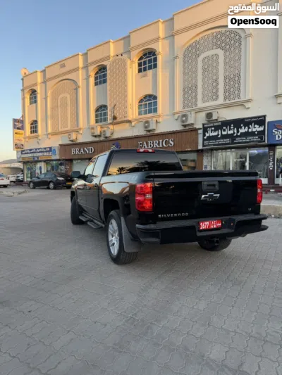 Chevrolet Silverado 1500 3