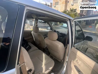 تويوتا افانزا Standard 4