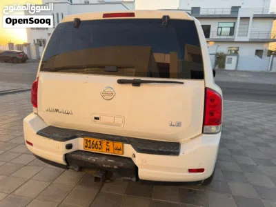 Nissan Armada Platinum 3
