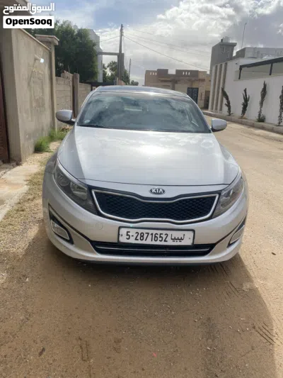Kia K5 EX 2
