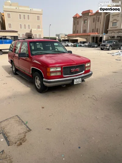 GMC Yukon XL 1500 3