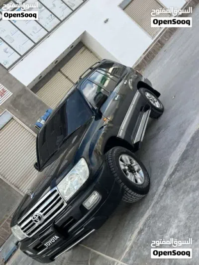تويوتا لاند كروزر GXR 3