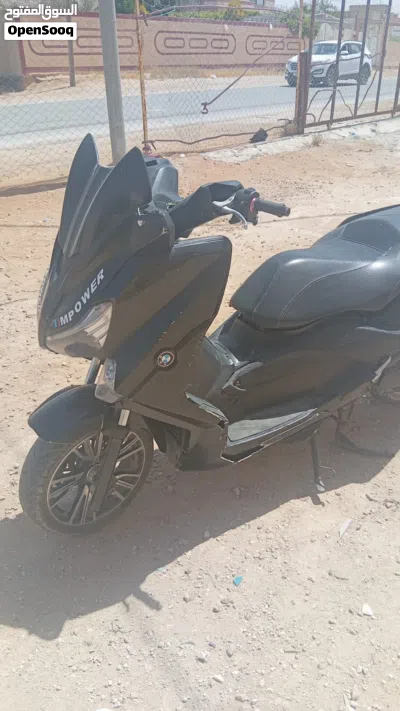 سكوتر هورنت 3