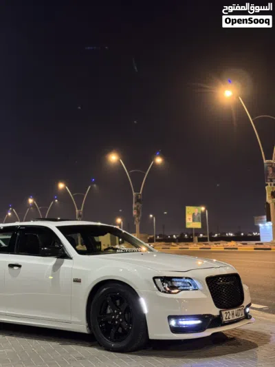 كرايسلر 300 300S v8 4