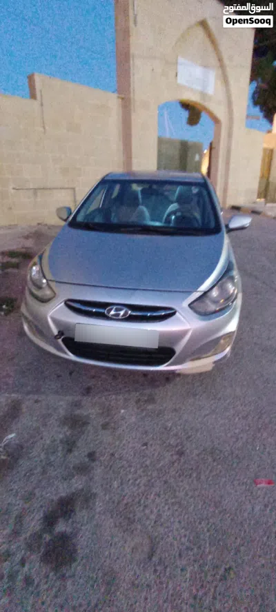 Hyundai Accent GL 2