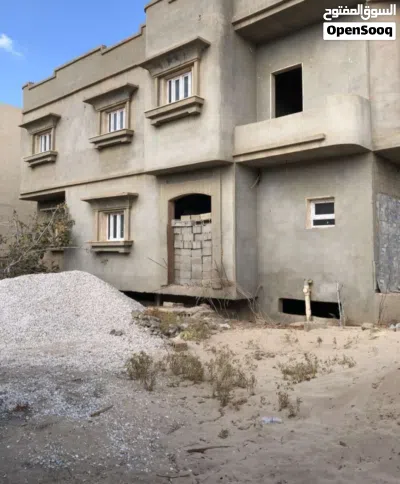 فيلا في بلعون بدروم كبير ودورين موقع ممتاز جدا وشارع واسع وحيوي موقع استراتيجي اقرا الوصف 4