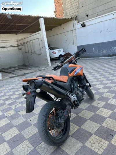 ياماها Bolt 4