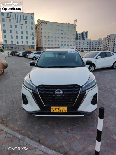 Nissan Kicks SV 2