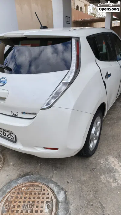 Nissan Leaf SV 3