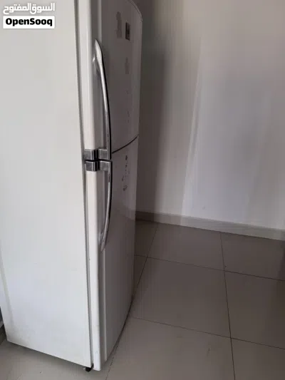 ثلاجه للبيع 3