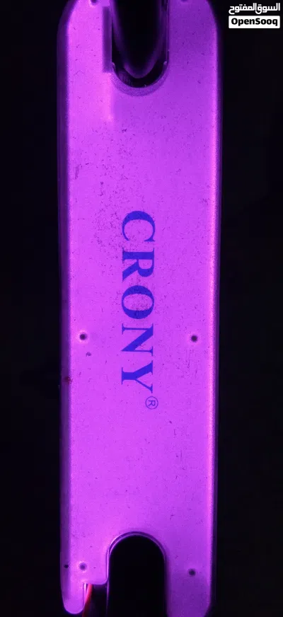 سكوتر كهربائي من شركة Crony ممتاز ولم استعماله بشكل كتير استعمال خفيف جدا 4