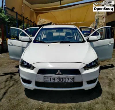 Mitsubishi Lancer ES 2