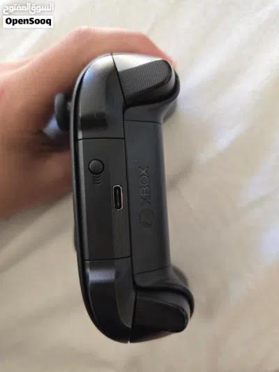 يد تحكم Xbox Series X أصلية - حالة ممتازة 4