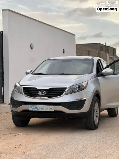 Kia Sportage EX 3