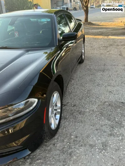 Dodge Charger SXT Plus 3