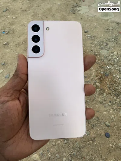 سامسونج S22+ 3