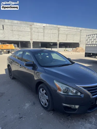 Nissan Altima S 3