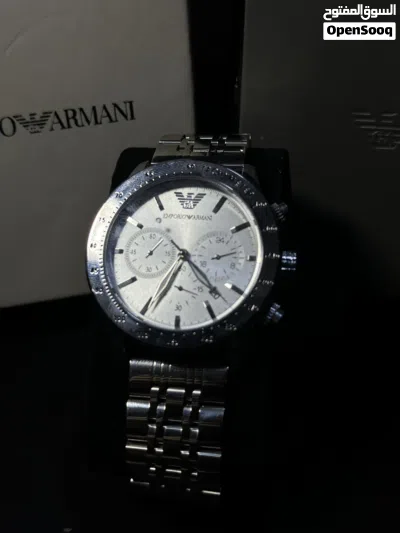 ساعة إمبوريو أرماني (Emporio Armani) جديدة بكامل ملحقاتها والعلبة والشهادة 2