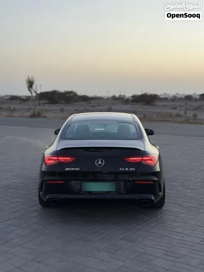 Mercedes Benz GLA-Class GLA 35 AMG 3