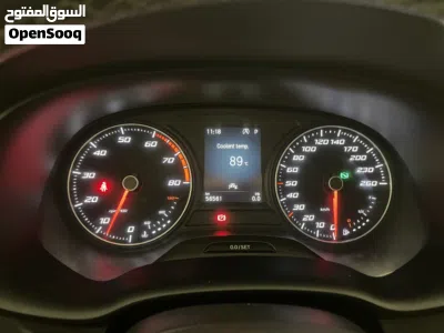 سيات اتيكا Standard 4