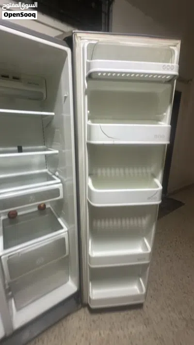 ثلاجة LG بابين 2
