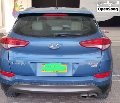 Hyundai Tucson Standard 2
