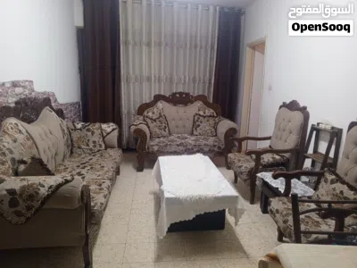 كتب مستعمل خشب ثقيل جدا ،،مستعمل بحاله جيدة جدا 3