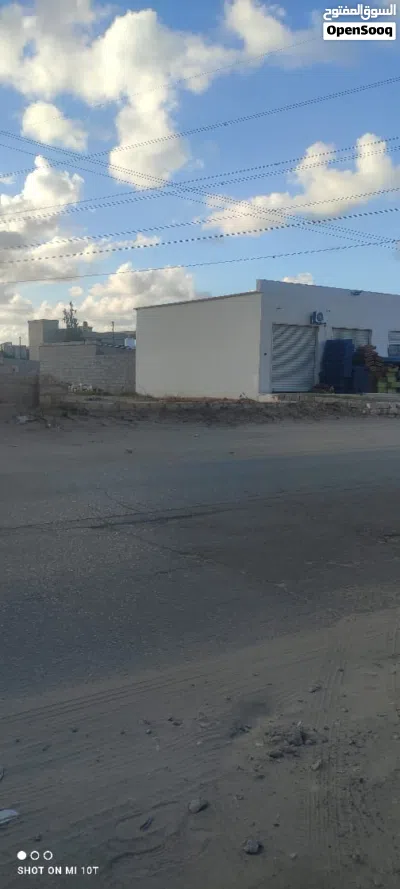 ارض للبيع ع الرئيسي ف عين زاره النصب التذكاري 3