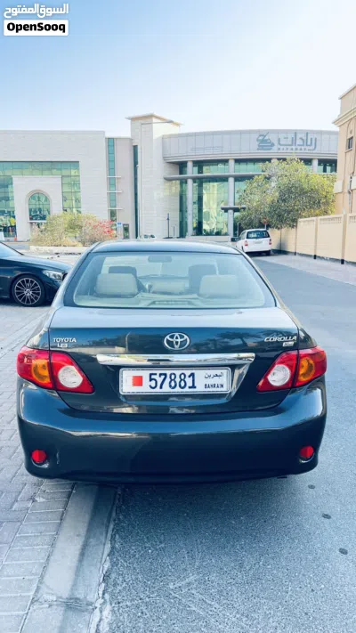 Toyota Corolla GLI 2